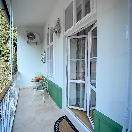 アパート Casa Baritiu ブラショフ