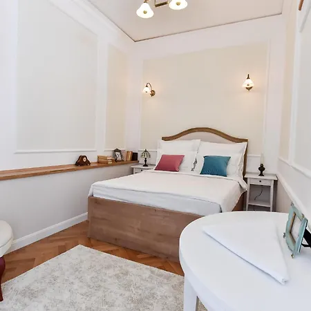 Casa Baritiu 브라쇼브