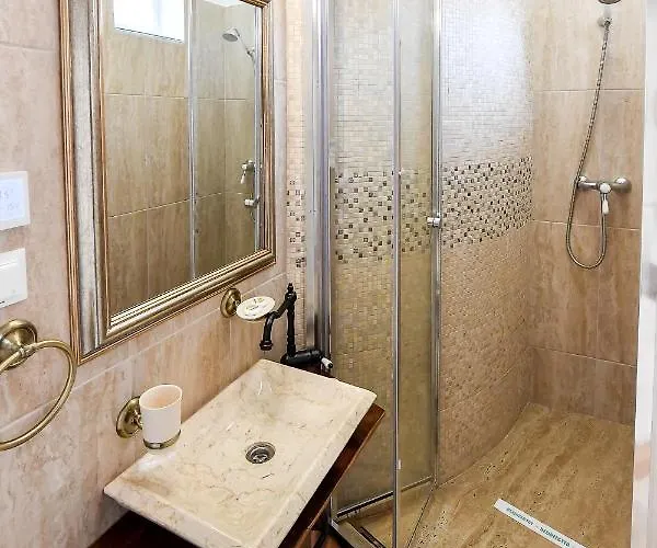 Lägenhet Casa Baritiu *