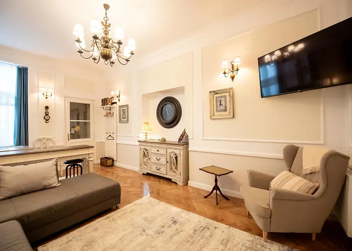 Casa Baritiu 公寓 *